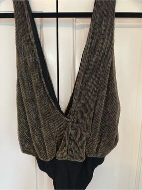 Niko gold bodysuit